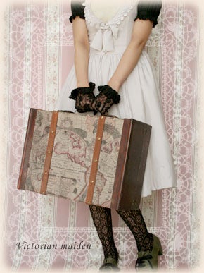Antique Trunk Set by Victorian Maiden