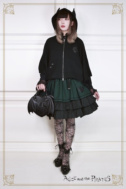 Little Devil Hoodie Mantle by Alice and the Pirates