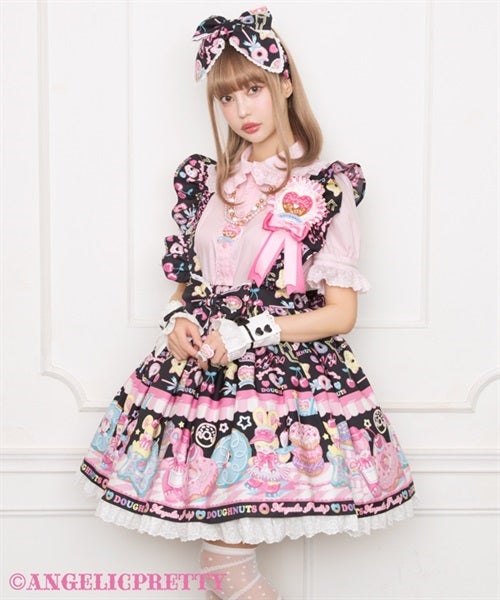 Donut Lace Wrist Cuffs by Angelic Pretty