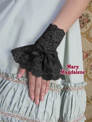 Short Lace Cuffs With Ribbon (2012) by Mary Magdalene