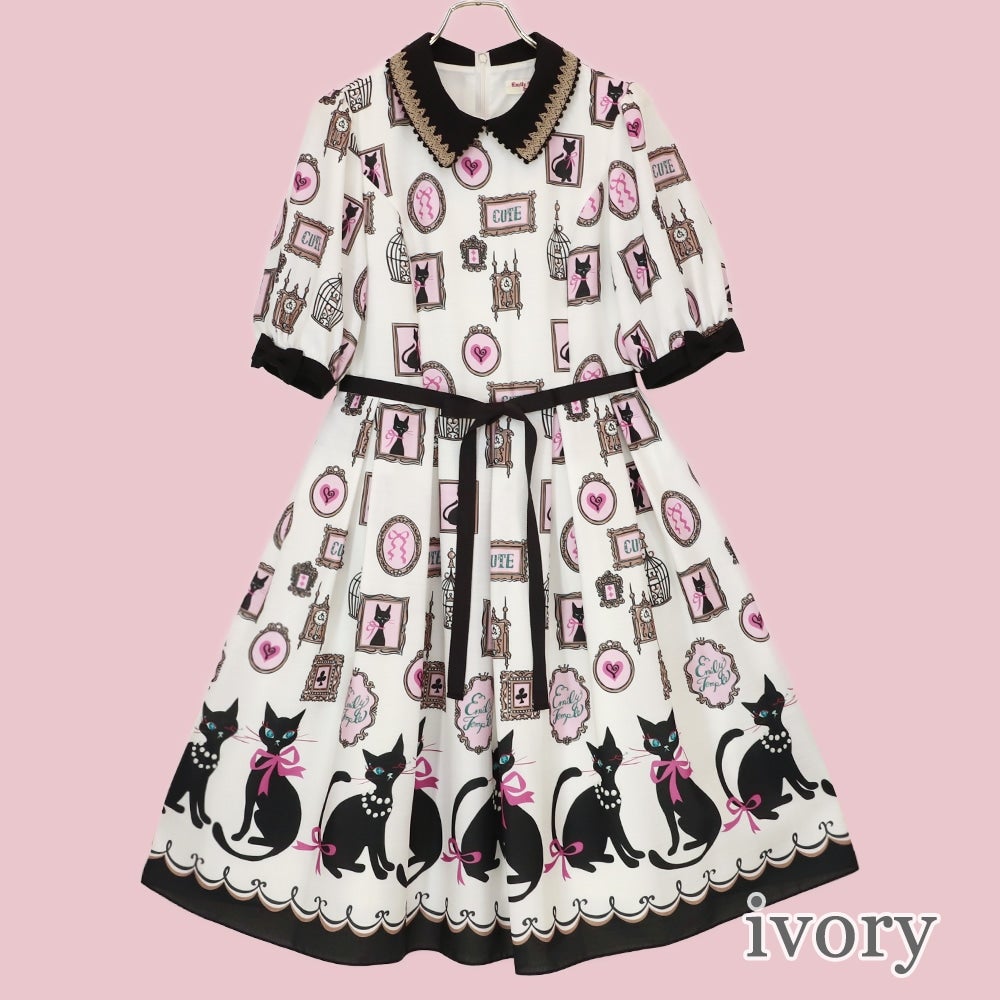 Velvet Cats OP by Emily Temple Cute