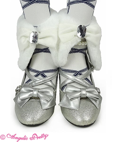 Fantastic Crystal Fur Ankle Cover by Angelic Pretty