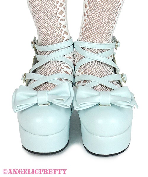 Dreamy Shoes (2020) by Angelic Pretty