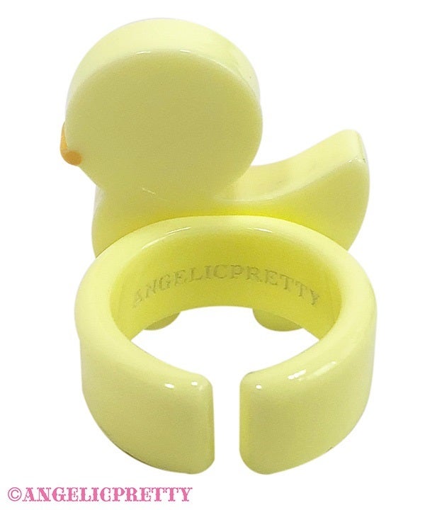 Chick-Chan Toy Ring by Angelic Pretty