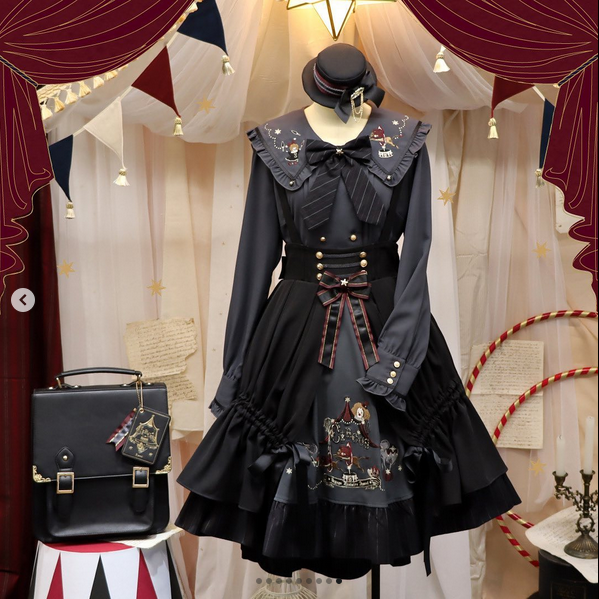 Amavel ~ Mysterious Night CIRCUS Satchel Bag by Offbrand