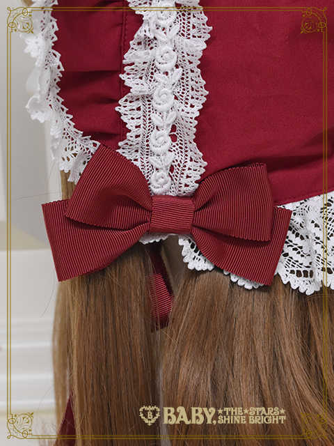 Torchon Lace Bonnet (2020) by Baby, the Stars Shine Bright