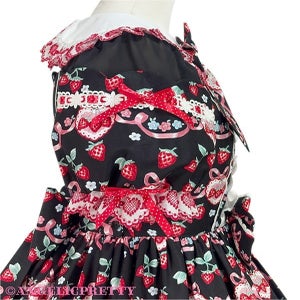 Strawberry Cake Party OP by Angelic Pretty