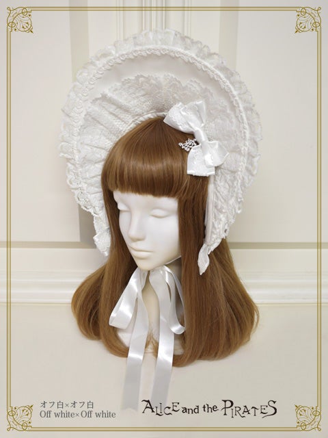 Adeline Bonnet by Alice and the Pirates