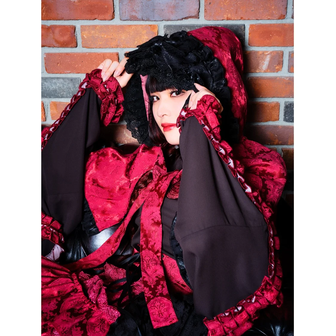 Rose Red Madness Red and Black Cape by Atelier Pierrot