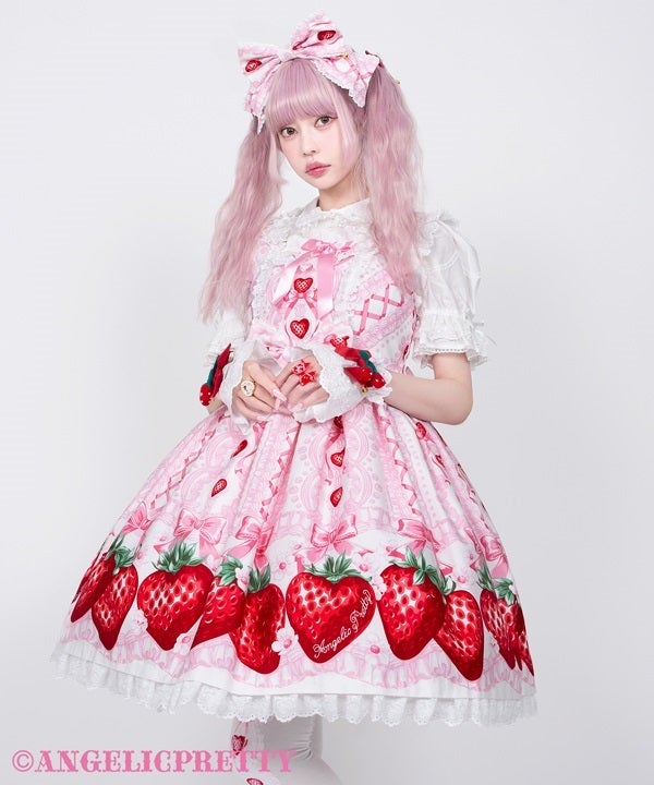 Decoration Strawberry JSK by Angelic Pretty