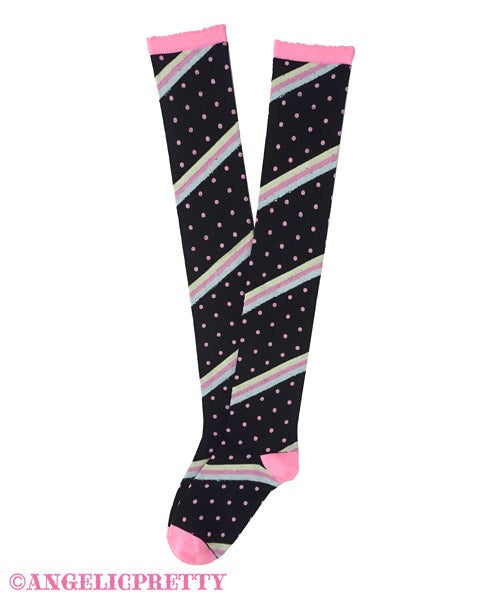 MTO] Marshmallow Border OTKs (2021) by Angelic Pretty