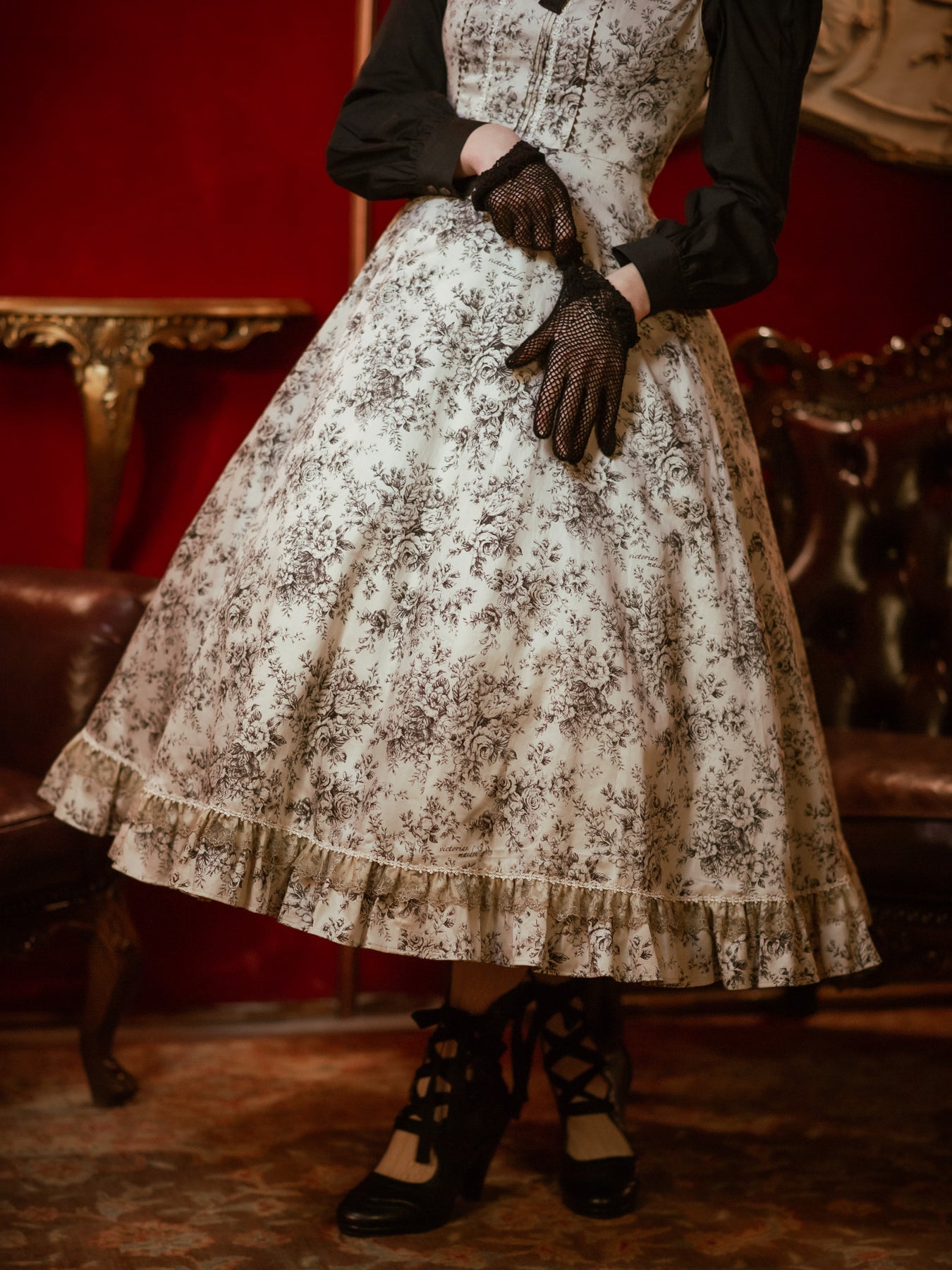 Toile de Rococo Bouquet JSK by Victorian Maiden