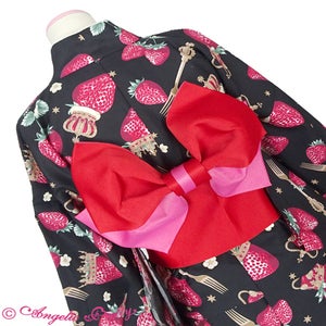 Royal Crown Berry Yukata Set by Angelic Pretty
