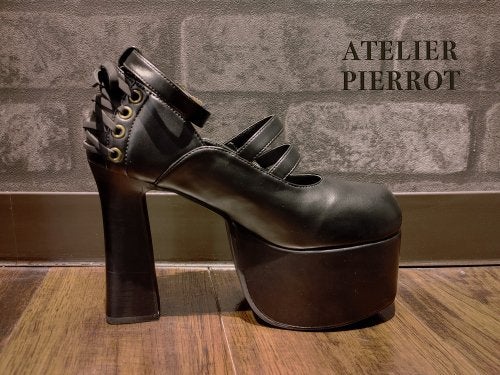 Antique Gold Frame Pumps by Atelier Pierrot