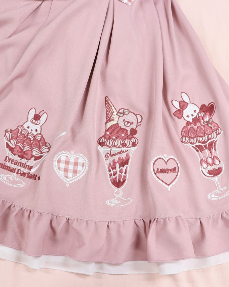 Amavel ~ Dreaming Animal Parfait Heart Apron by Offbrand