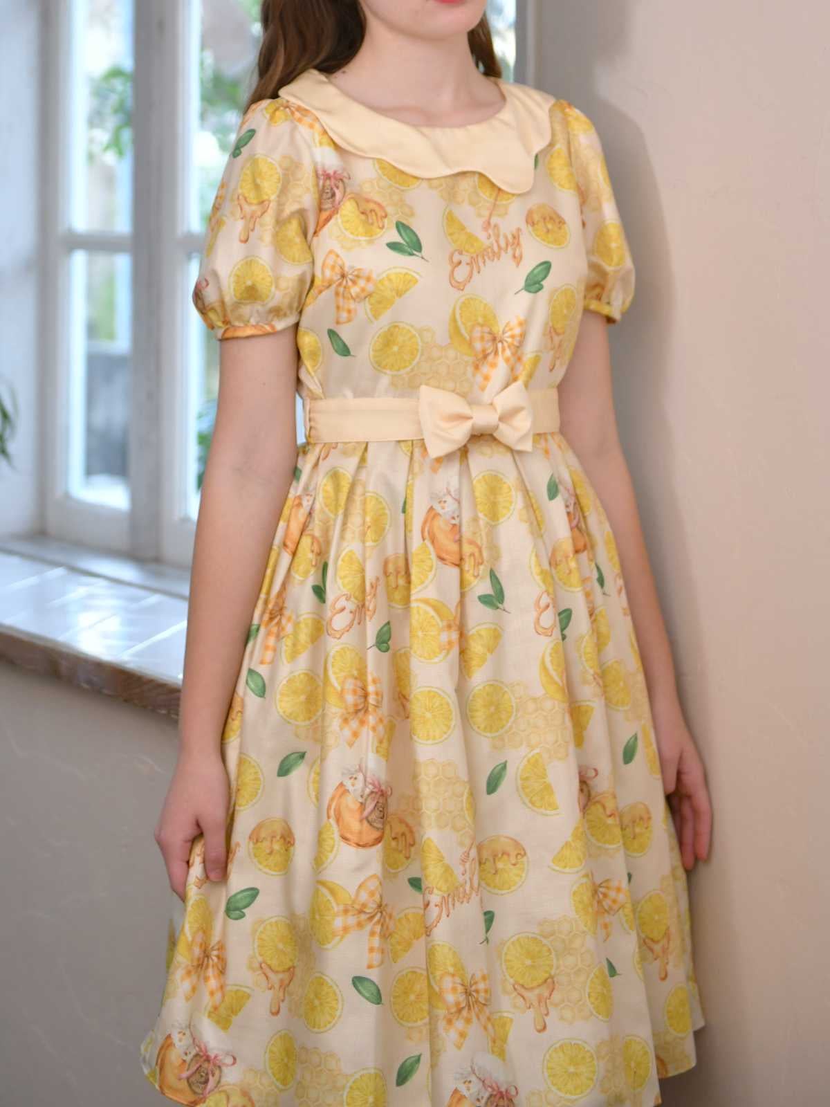 Sunny Honey Lemon OP by Emily Temple Cute
