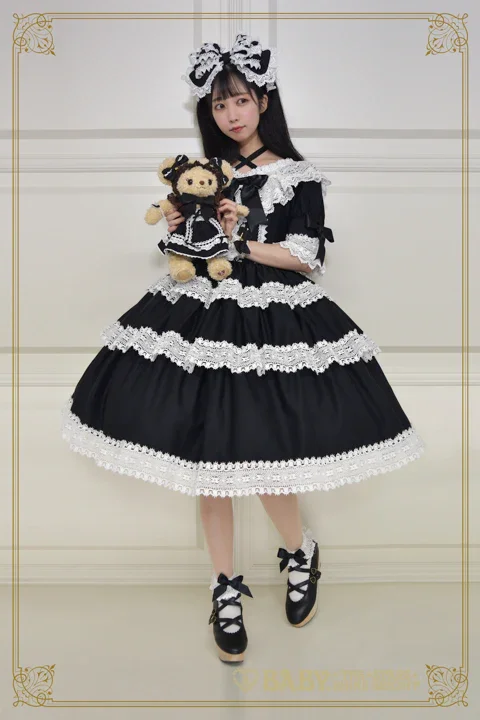 Elizabeth Doll OP by Baby, the Stars Shine Bright