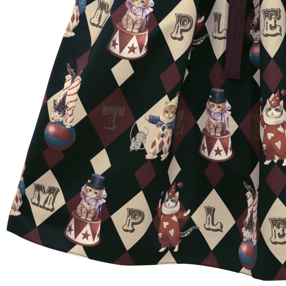 CIRCUS CATS OP by Emily Temple Cute