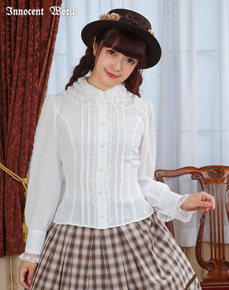 Whipped Lace Blouse by Innocent World