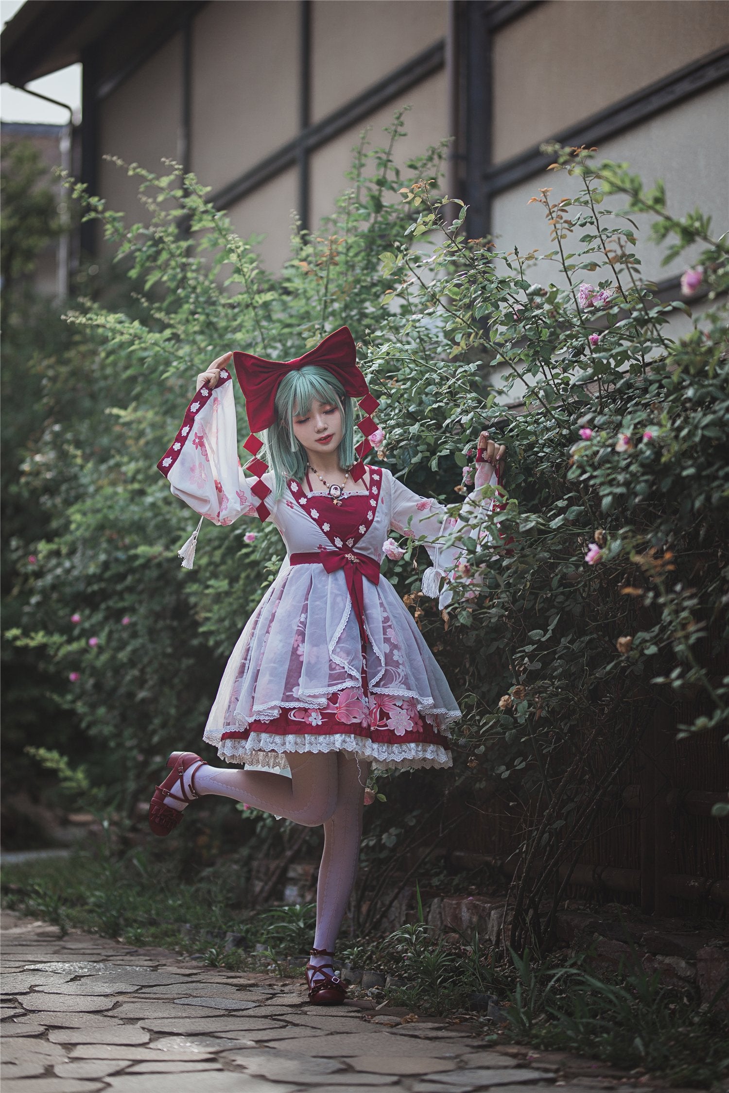 To Alice ~ Goldfish Princess Layered Chinese OP by Chinese Indie Brand