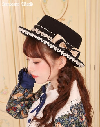 Ribbon Lace Hat by Innocent World