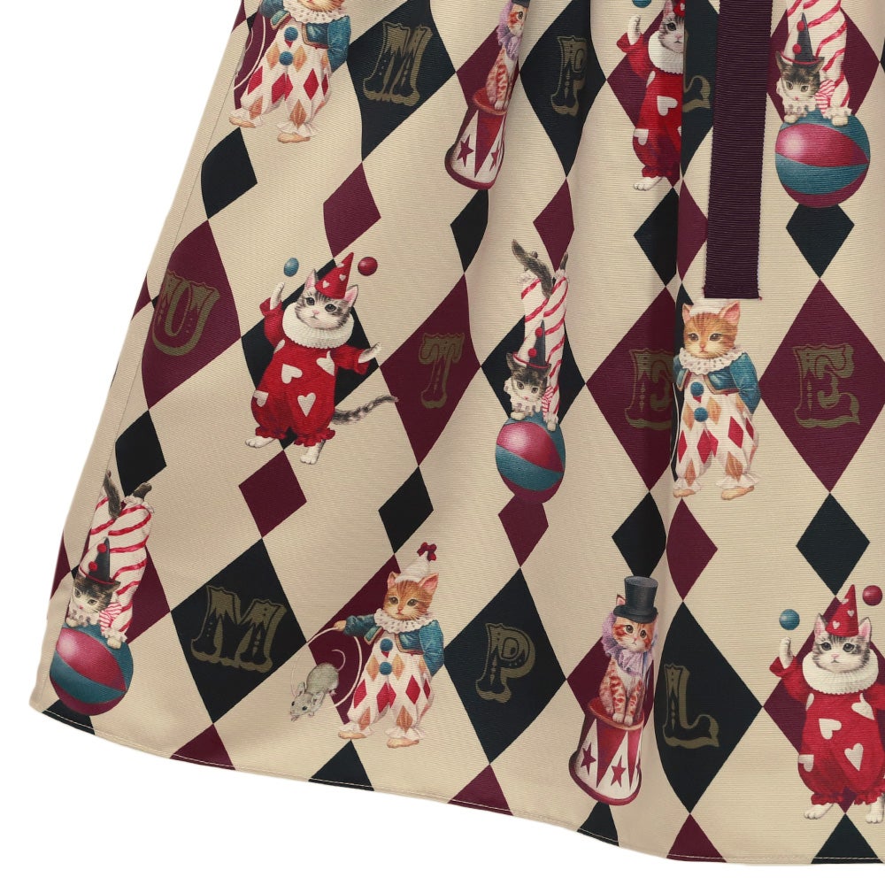 CIRCUS CATS OP by Emily Temple Cute