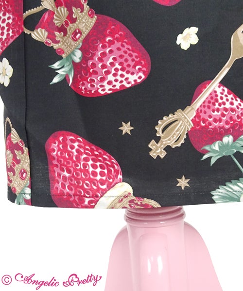 Royal Crown Berry Yukata Set by Angelic Pretty