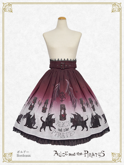 「まお」ALICE and the PIRATES フレアスカート Devil Cat and the Hourglass of Ending Skirt by Alice and the Pirates