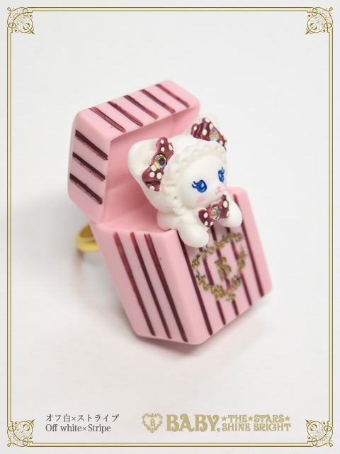 Neko Kumya's Gift Box Ring by Baby, the Stars Shine Bright
