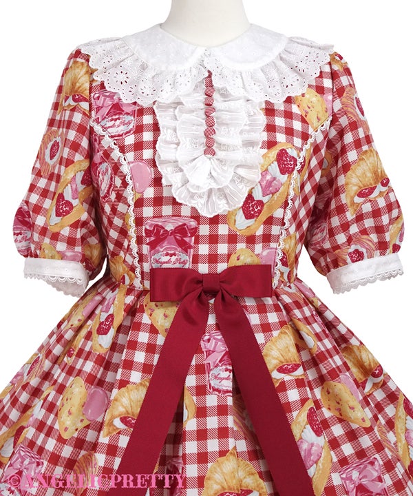 Strawberry Bread Bakery OP by Angelic Pretty