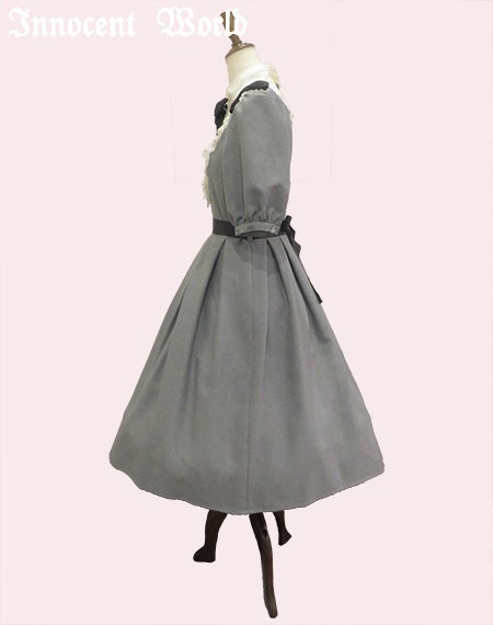 Stand Collar Triple Ribbon OP by Innocent World